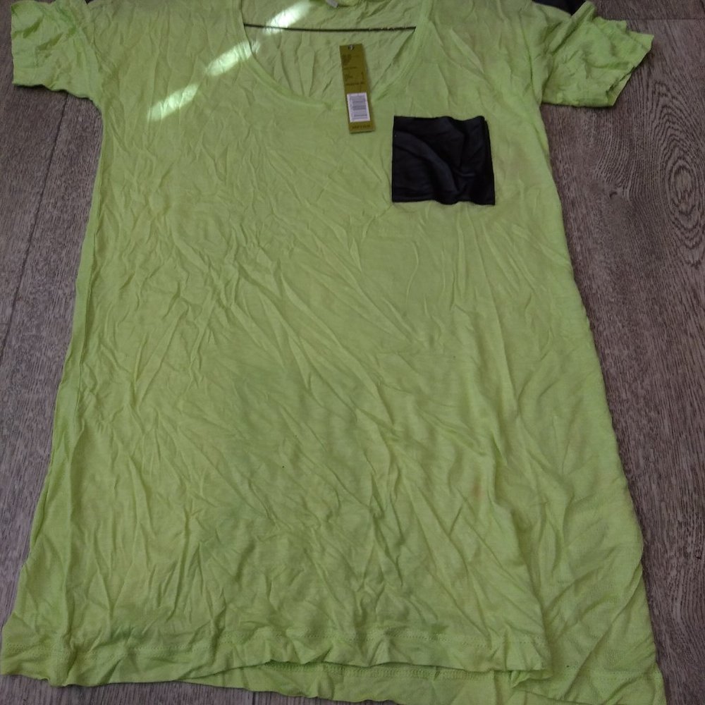 Gianni Bini shirt